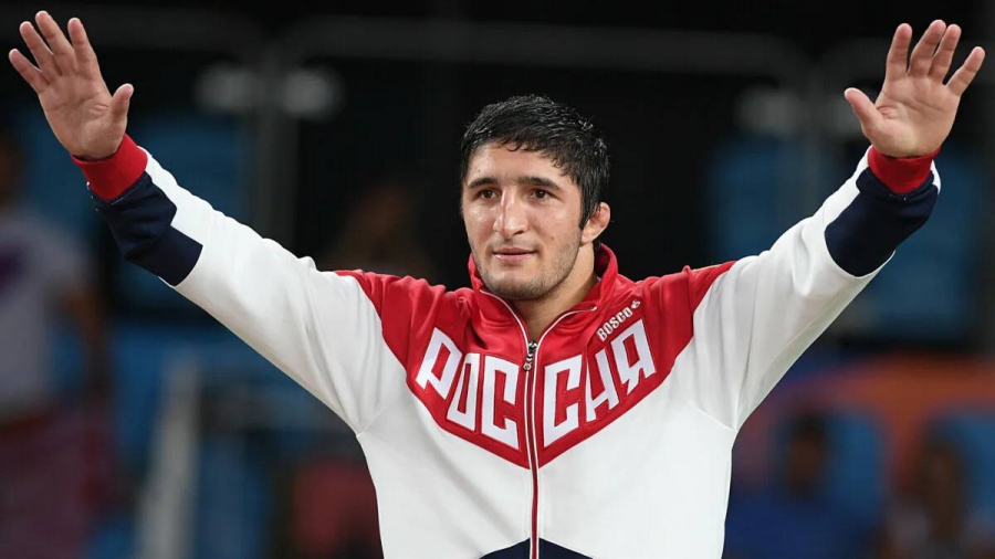 Абдулмуслим Абдулмуслимов поздравил Абдулрашида Садулаева с победой на чемпионате мира