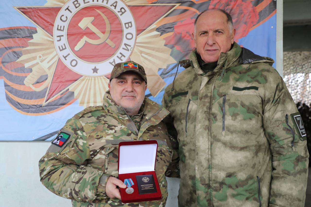 20 бойцов добровольческого батальона «Каспий» отмечены высокими наградами