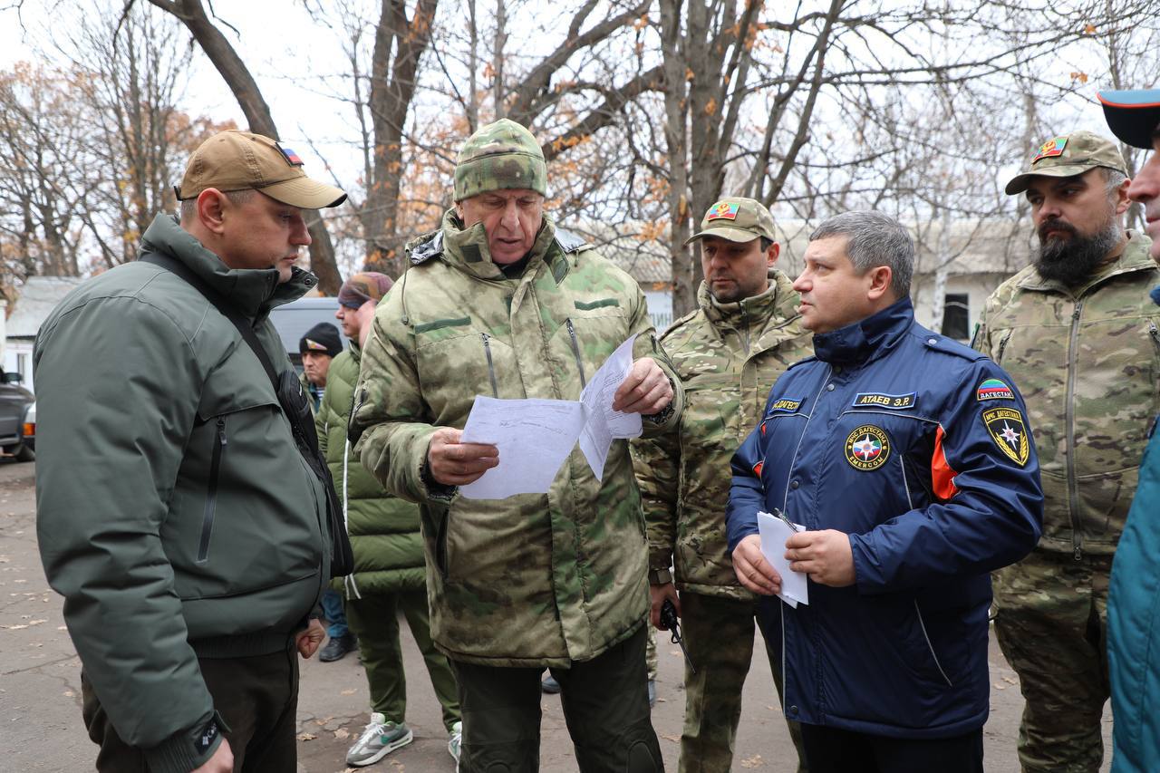 Более 10 тонн гумпомощи передало военнослужащим в ЛНР Правительство Дагестана