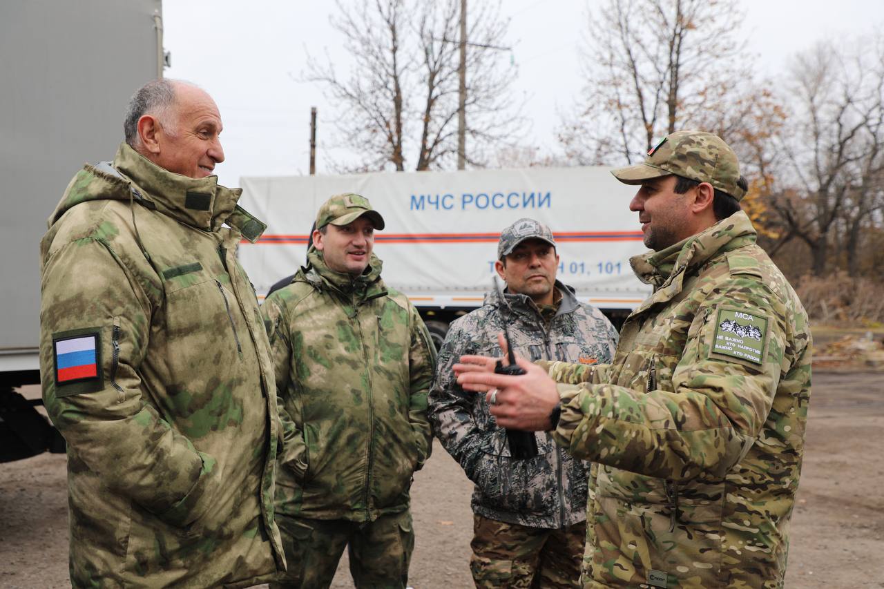 Более 10 тонн гумпомощи передало военнослужащим в ЛНР Правительство Дагестана