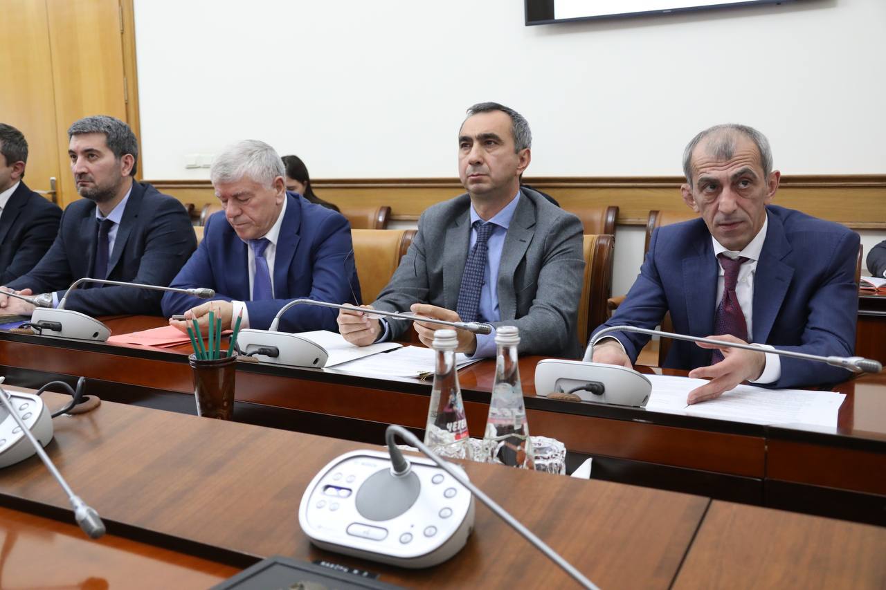 Правительство РД поддержало инвестпроект по строительству гостиничного комплекса в Сулейман-Стальском районе