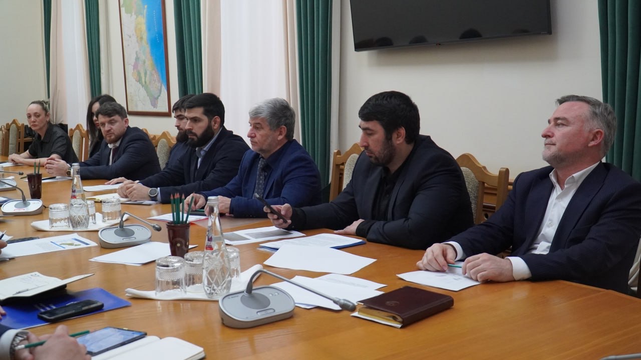В праздничные дни коммунальные службы и органы власти перейдут на усиленный рабочий режим