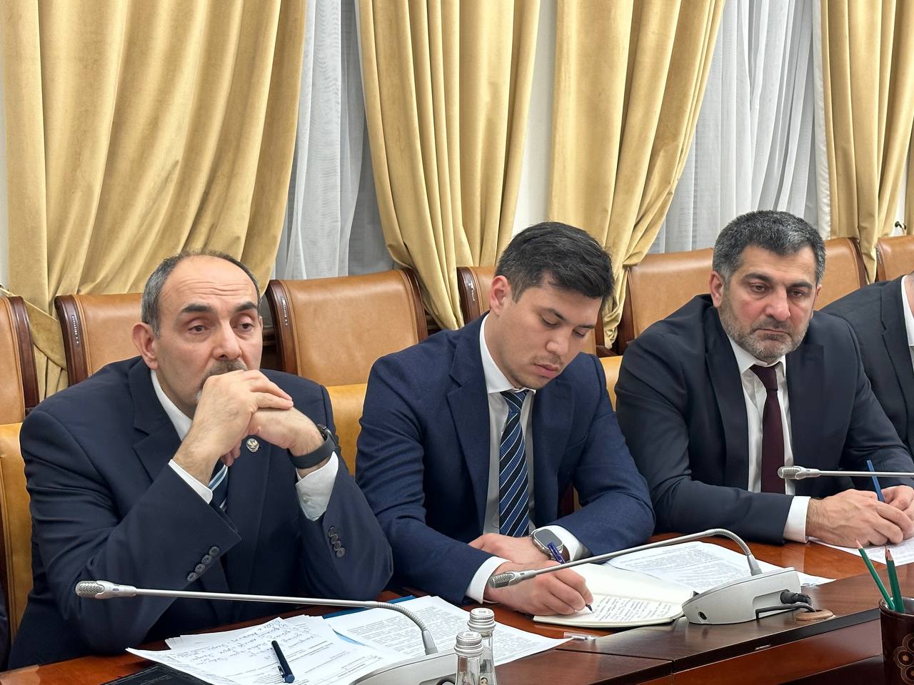Вопросы развития поселка Тарки обсудили в Махачкале