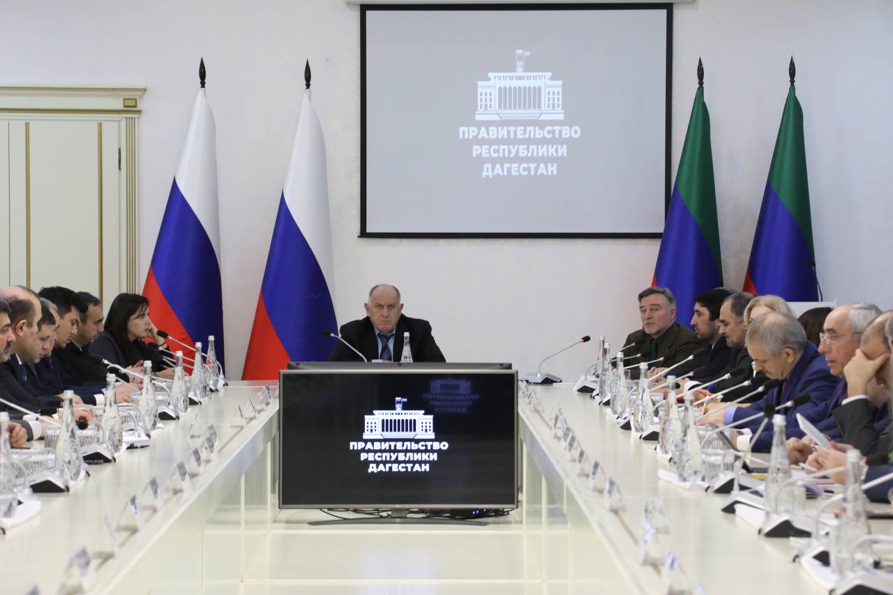 Абдулмуслим Абдулмуслимов провел встречу с руководителями пресс-служб органов исполнительной власти Дагестана