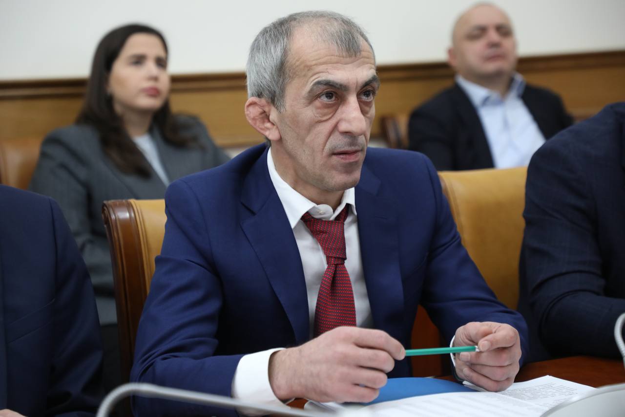 Абдулмуслим Абдулмуслимов провёл заседание Оперативного штаба