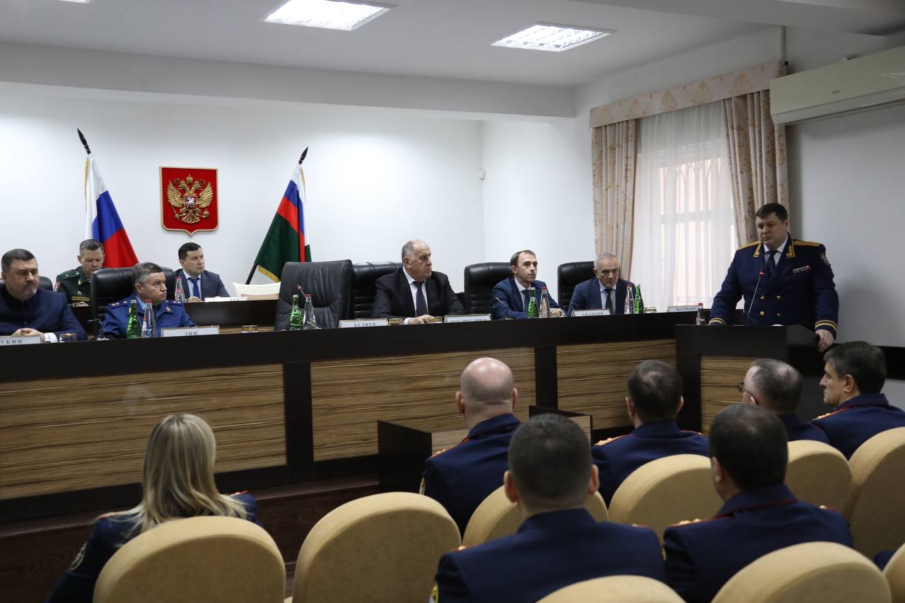 Абдулмуслим Абдулмуслимов принял участие в заседании коллегии следственного управления СК России по Республике Дагестан