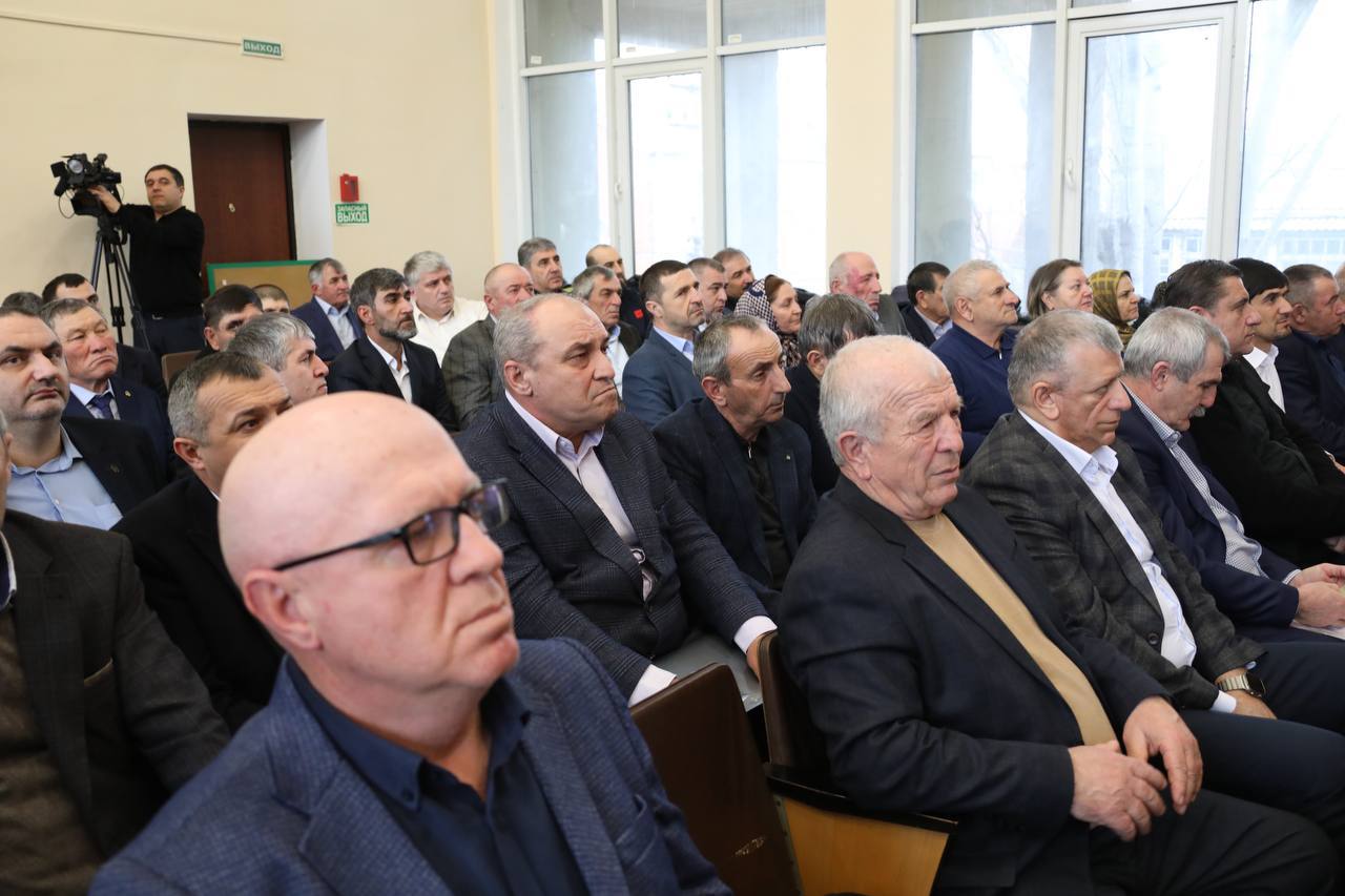 Абдулмуслим Абдулмуслимов принял участие в заседании коллегии Комитета по ветеринарии Дагестана