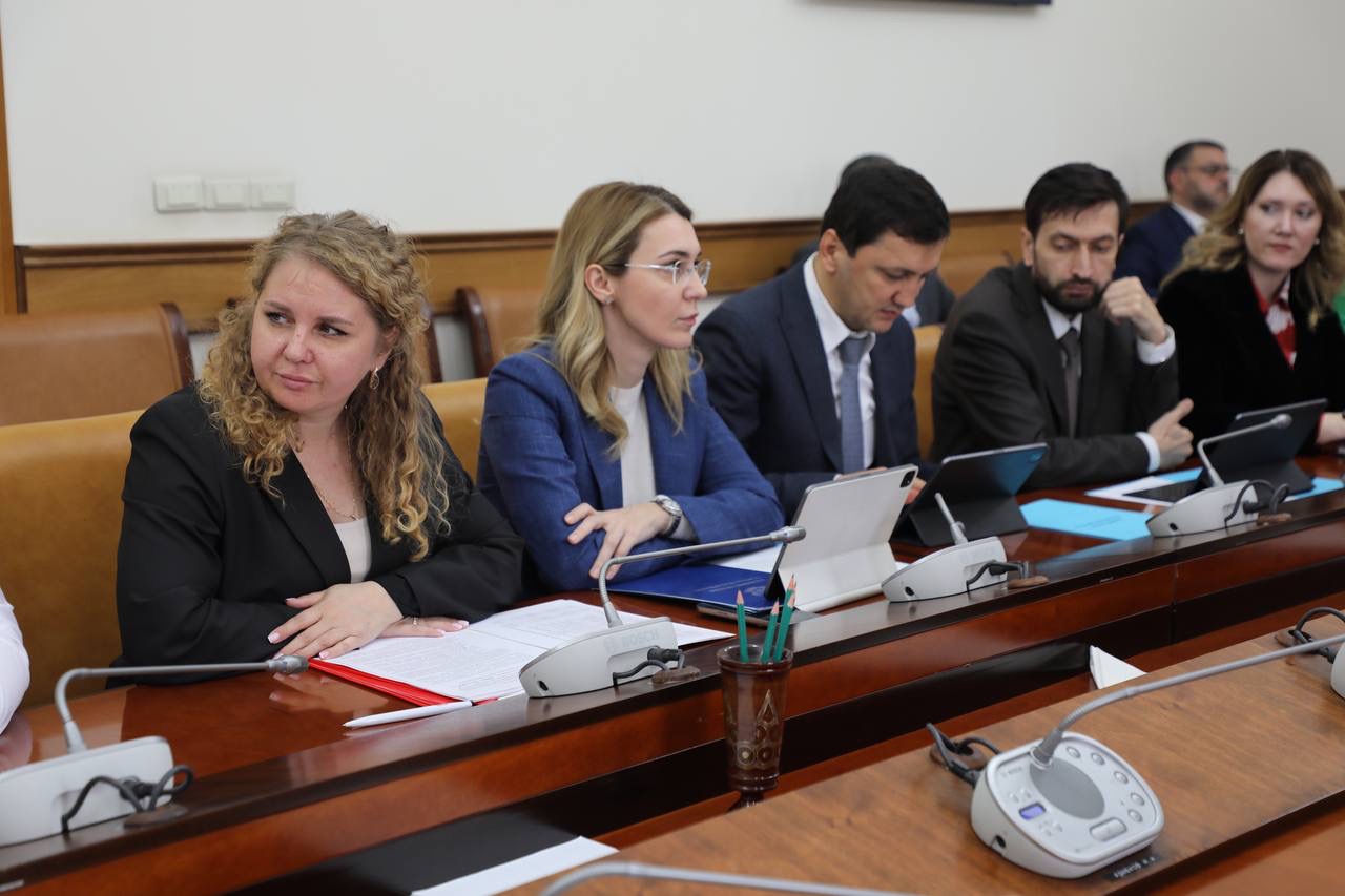 Заседание Координационного совета Движения Первых прошло в Правительстве Дагестана