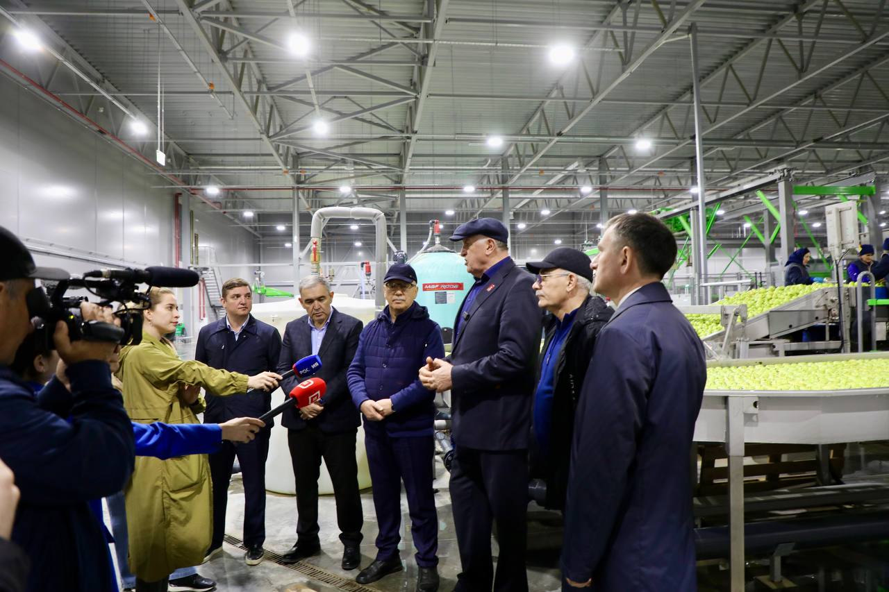 Суперсовременное плодохранилище на 12,5 тыс.тонн успешно работает в Сулейман-Стальском районе