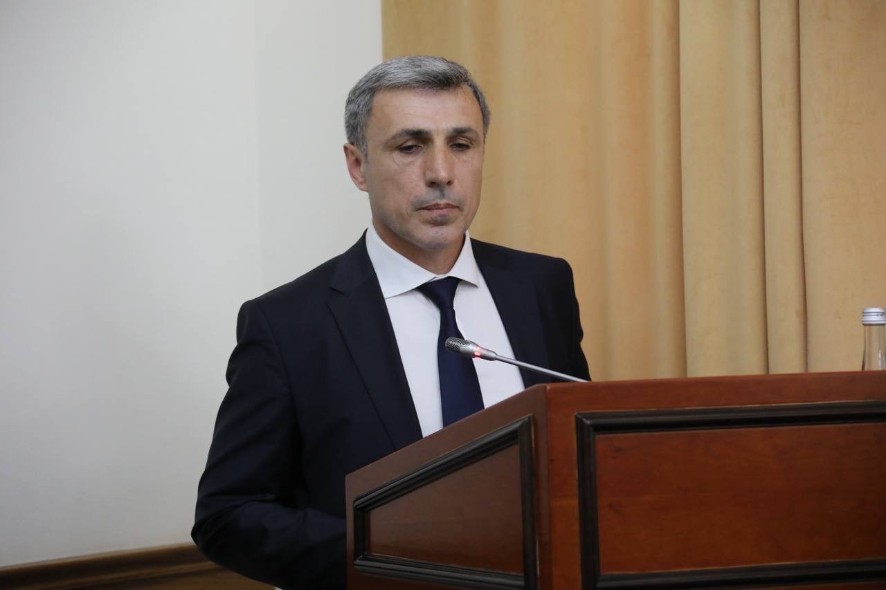 Премьер Дагестана поручил своевременно завершить все мероприятия по замене ветхих сетей и ремонту котельных к началу ОЗП