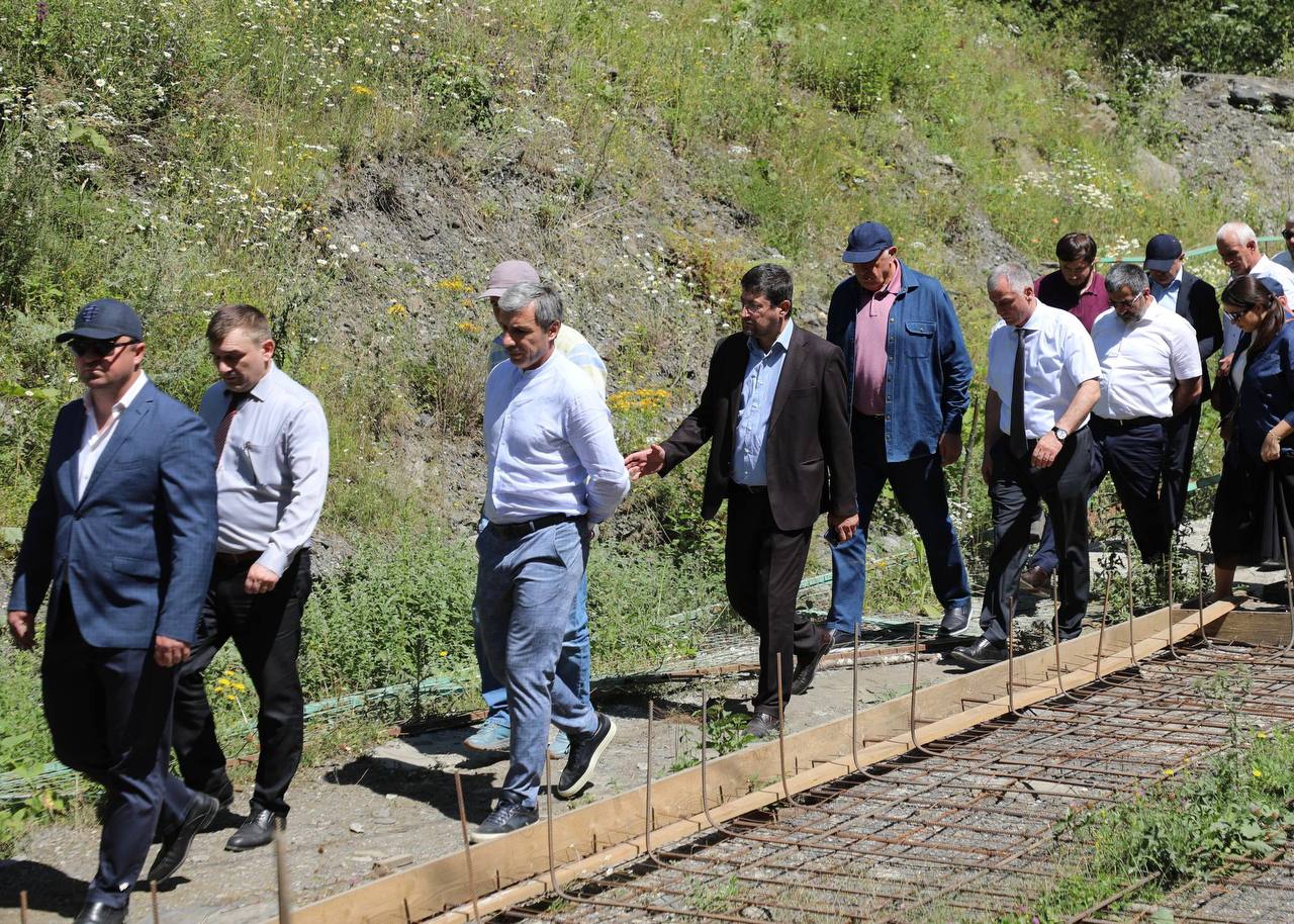 Правительство РД поможет со строительством водозаборных сооружений в Тляратинском районе