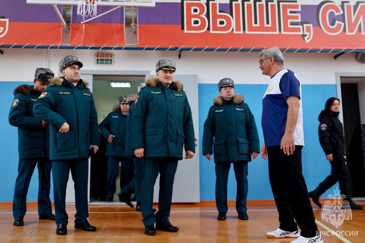 Глава МЧС России Александр Куренков с рабочим визитом посетил Дагестан