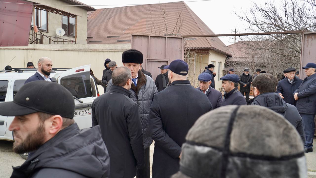 Абдулмуслим Абдулмуслимов и Заур Аскендеров посетили семью Ибрагим-Паши Садыкова