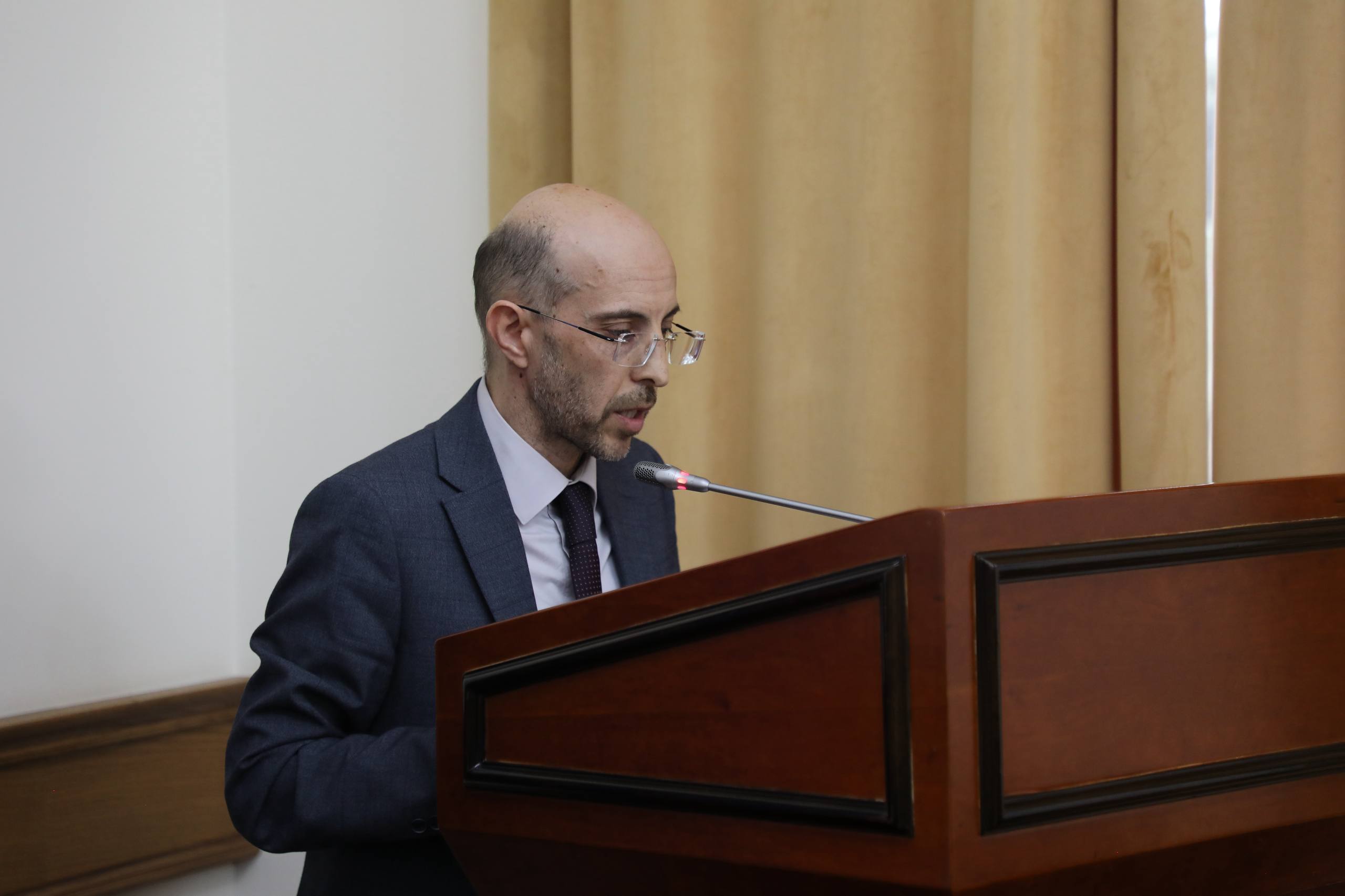 Абдулмуслим Абдулмуслимов провёл совещание по ценовой ситуации на потребительском рынке Дагестана