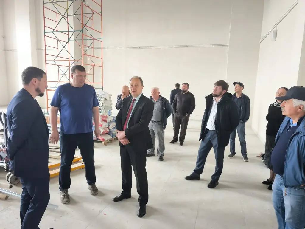 В Махачкале завершается строительство двух новых школ вместимостью 604 места каждая