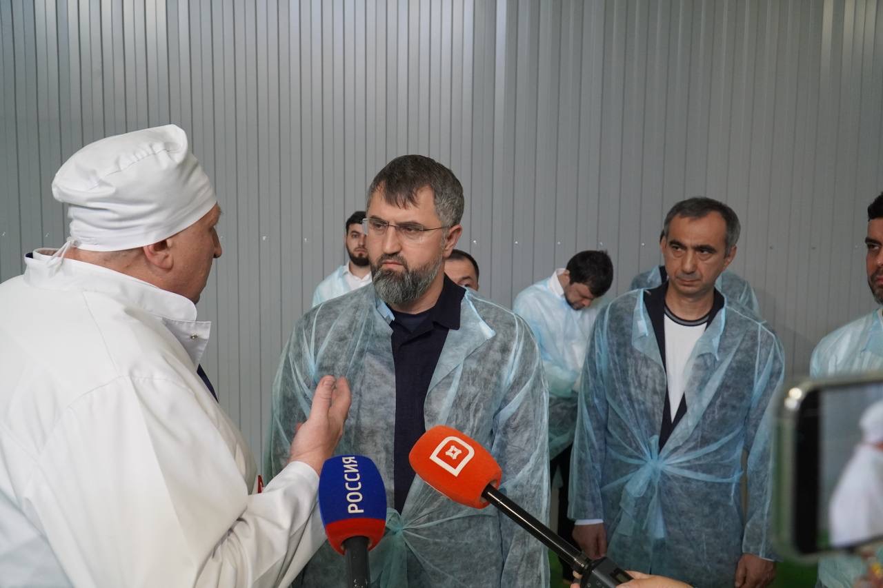 Магомед Рамазанов дал старт работе кондитерской фабрики «Юнион» в Кумторкалинском районе