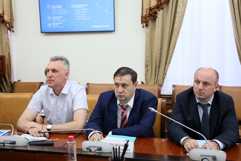 В Правительстве Дагестана обсудили вопросы создания единого информационного массива знаний для бюджетных организаций