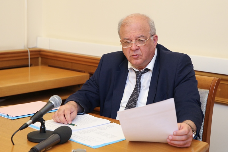 Заседание Трехсторонней комиссии РД по регулированию социально-трудовых отношений прошло в Правительстве