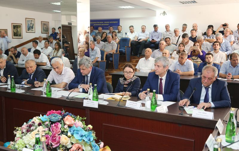 Вопросы развития энергетики Дагестана обсуждены на стратегической сессии в Махачкале