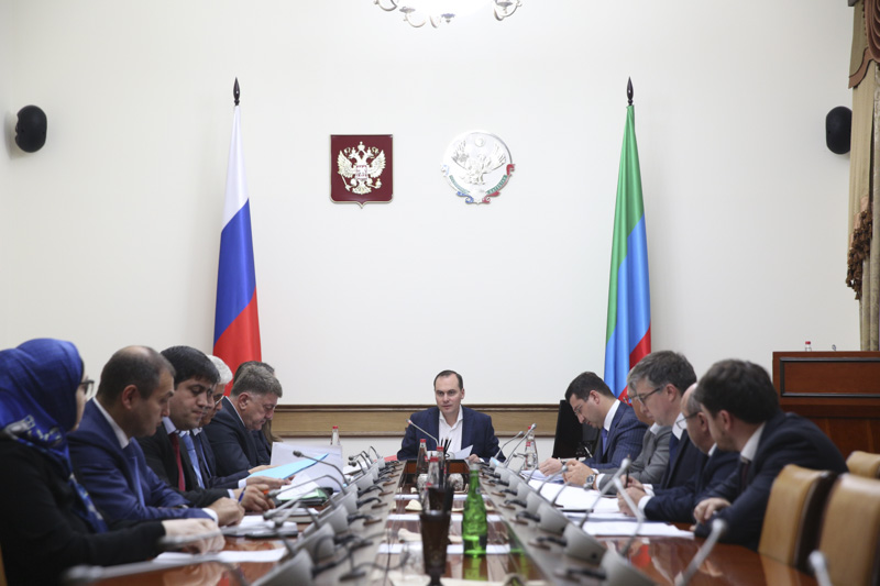 Инвентаризацию газовых сетей и реструктуризацию задолженности «Газпром газораспределение Дагестан» перед республикой обсудили в Правительстве Дагестана