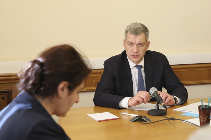 Владимир Иванов: «Если есть выбор – сначала запустить в эксплуатацию развлекательный центр или, например, водовод, – то настоятельно рекомендую отдавать предпочтение социальным объектам»