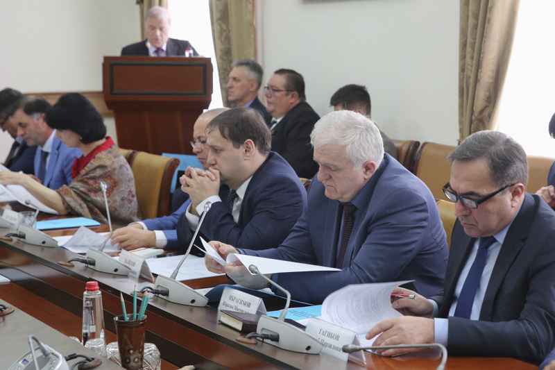 Заседание Комиссии по формированию и подготовке резерва управленческих кадров РД состоялось в Правительстве региона