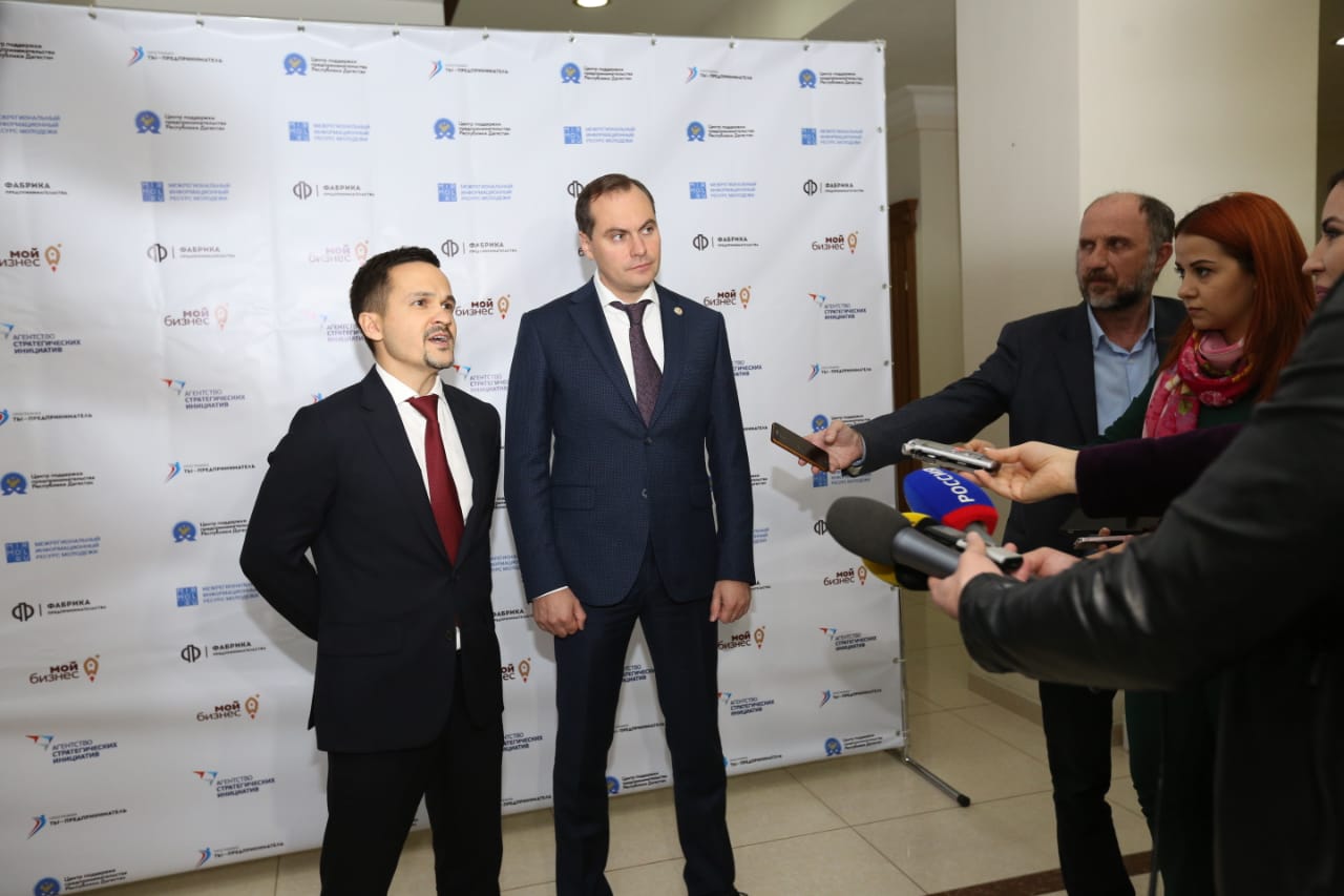 Артём Здунов посетил мастер-класс «Мифы предпринимательства»