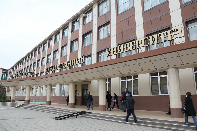 Артем Здунов посетил Дагестанский государственный университет