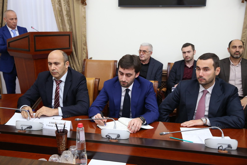 В Правительстве Дагестана обсудили переход на новую систему обращения с ТБО