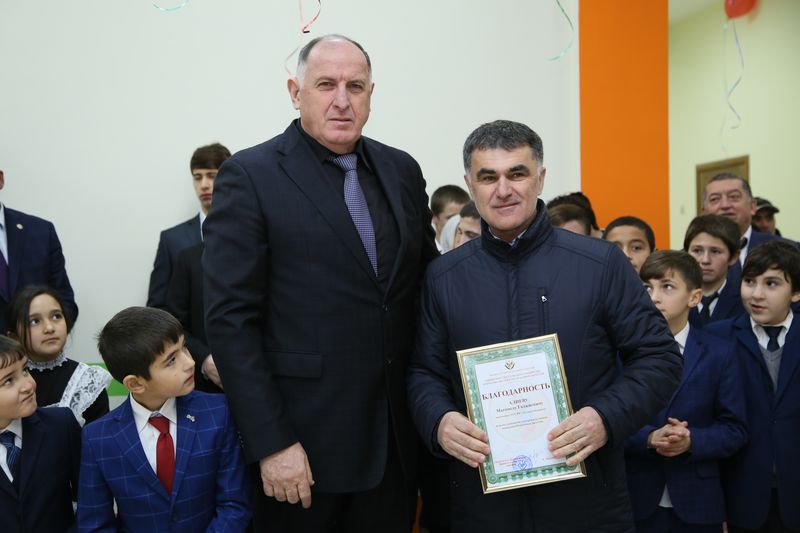 Глава Минсельхозпрода Дагестана открыл новую школу в рамках реализации госпрограммы по устойчивому развитию сельских территорий