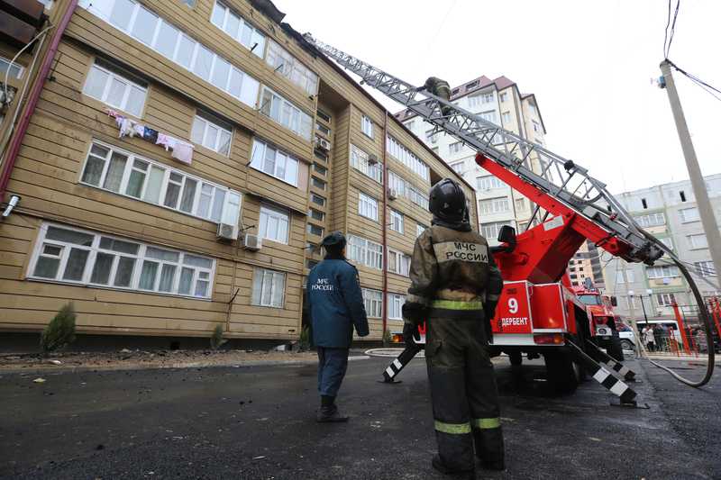 Артём Здунов провел оперативное совещание в связи с ЧС в г. Дербенте