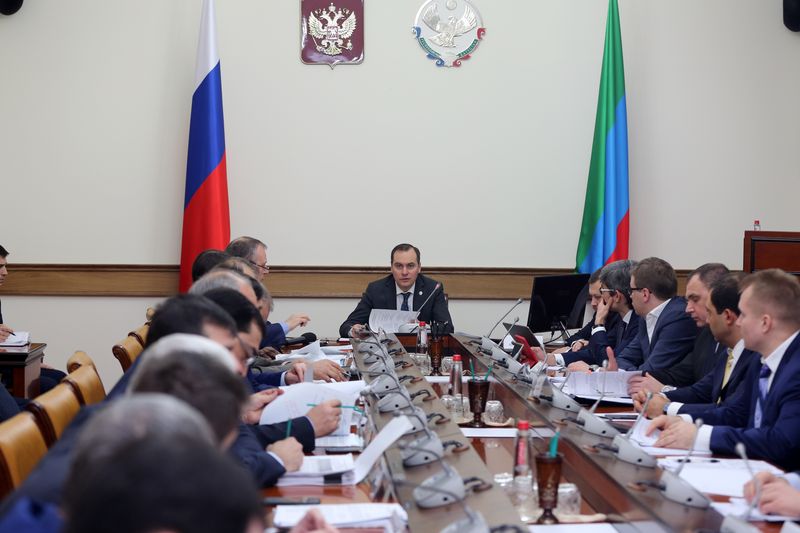 Под руководством Артёма Здунова обсуждены вопросы улучшения ситуации в топливно-энергетическом комплексе республики