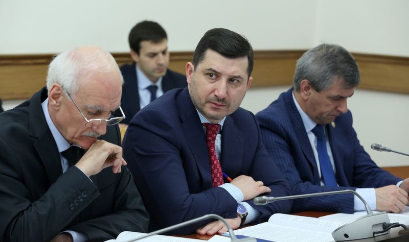 Под руководством Артёма Здунова прошло очередное заседание Правительства РД