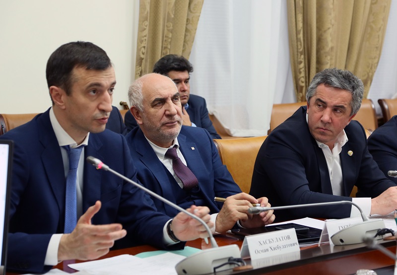 Артём Здунов провел совещание по вопросу привлечения резидентов на ТОСЭР «Каспийск»