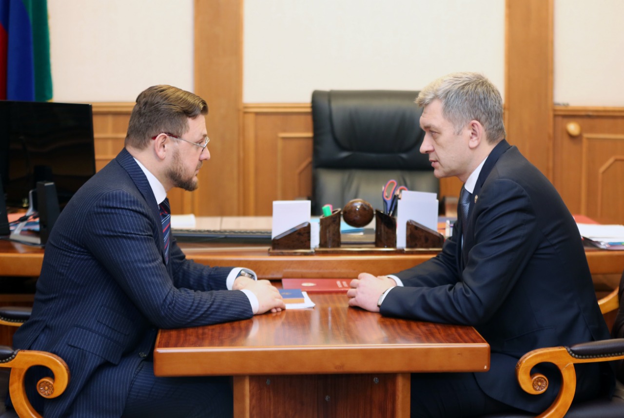 Владимир Иванов провел рабочую встречу с Салманом Дадаевым