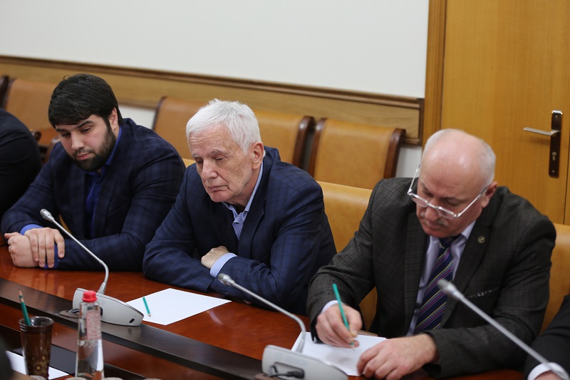 В Правительстве РД обсудили работу территориальных управлений федеральных органов власти, осуществляющих свою деятельность в сфере АПК