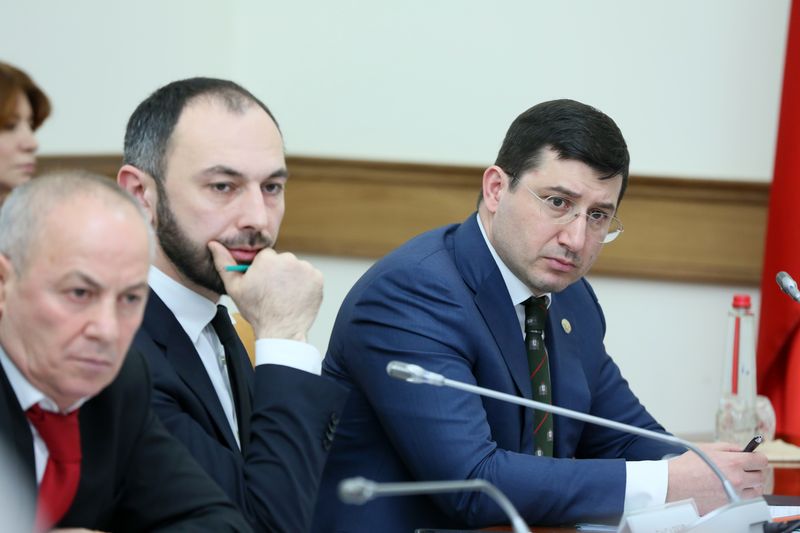 В Правительстве Дагестана состоялось совещание по вопросам реализации инвестпроектов на территории региона