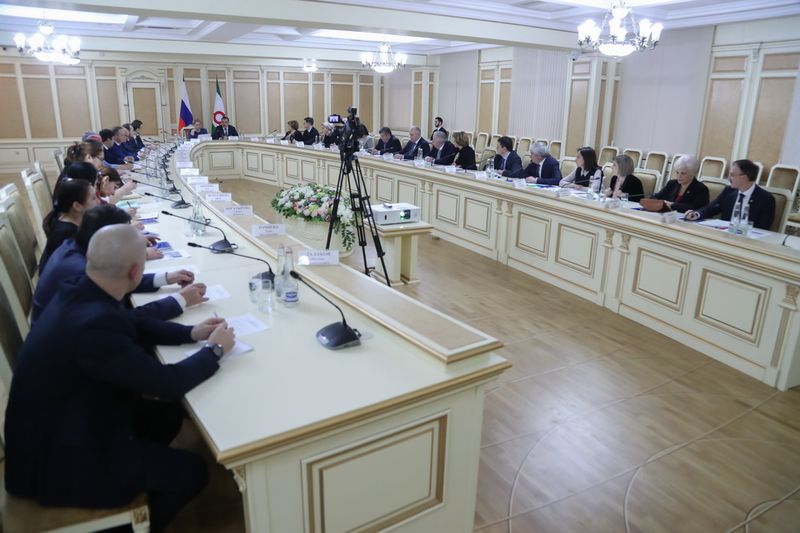Уммупазиль Омарова приняла участие в совещании Минпросвещения России по обсуждению нацпроекта «Образование»