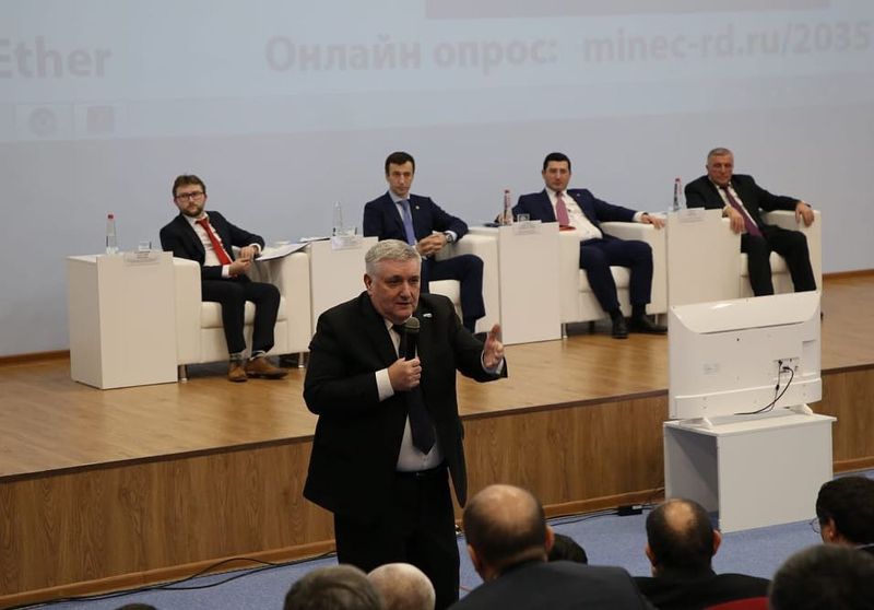 Экспертная сессия «Приоритеты развития - взгляд экспертов» состоялась в Дагестане