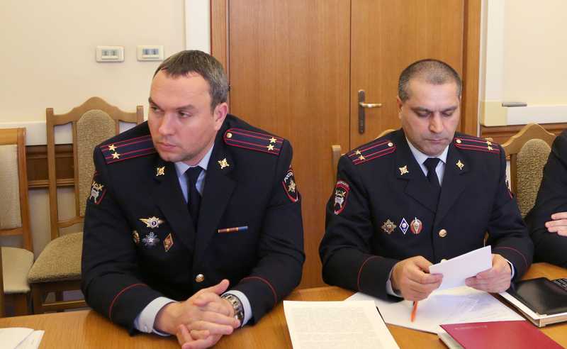 Под руководством Гаджимагомеда Гусейнова прошло заседание Проектного комитета по реализации национального проекта «Безопасные и качественные автомобильные дороги»