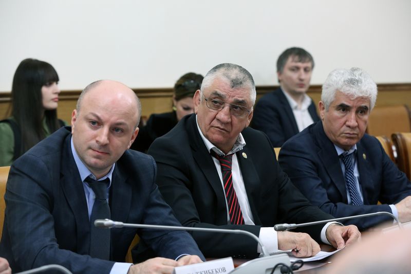 Артём Здунов: «У нас должна быть чётко выстроенная система по освоению финансовых средств»