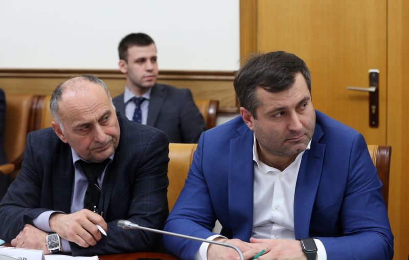Артём Здунов: «У нас должна быть чётко выстроенная система по освоению финансовых средств»