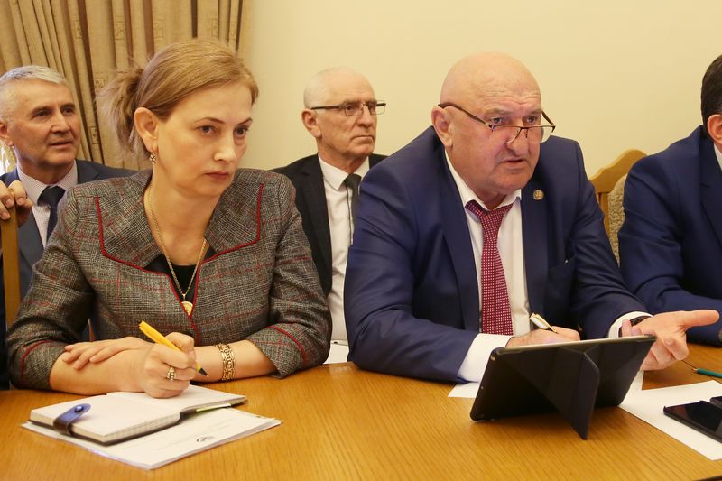 К сентябрю 2019 года во всех дагестанских школах будут функционировать лицензированные медицинские кабинеты