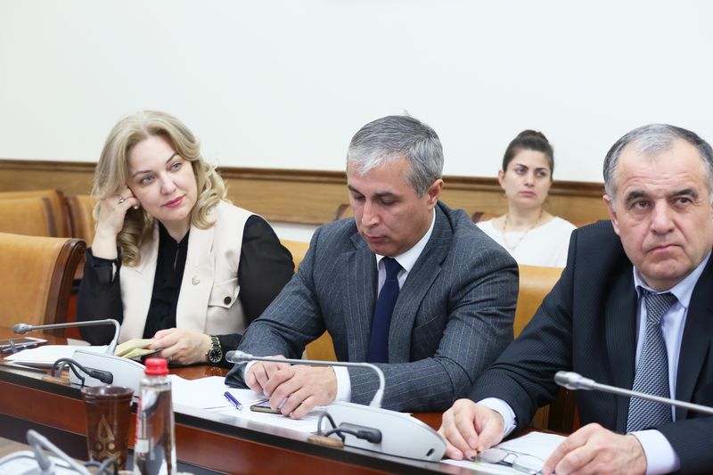 Создание новых рабочих мест обсудили в Правительстве Дагестана