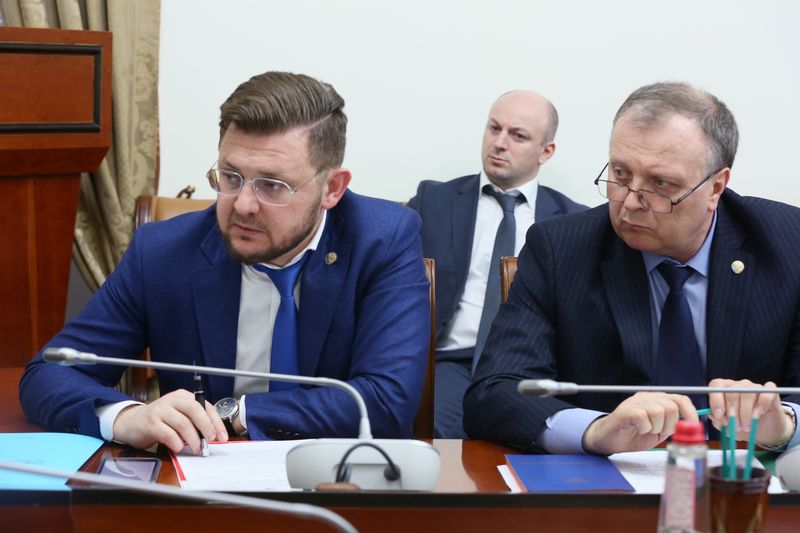 Гаджимагомед Гусейнов провел совещание по вопросу реализации республиканской инвестиционной программы на 2019 год