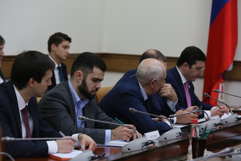 В Правительстве Дагестана обсудили развитие ТОСЭР