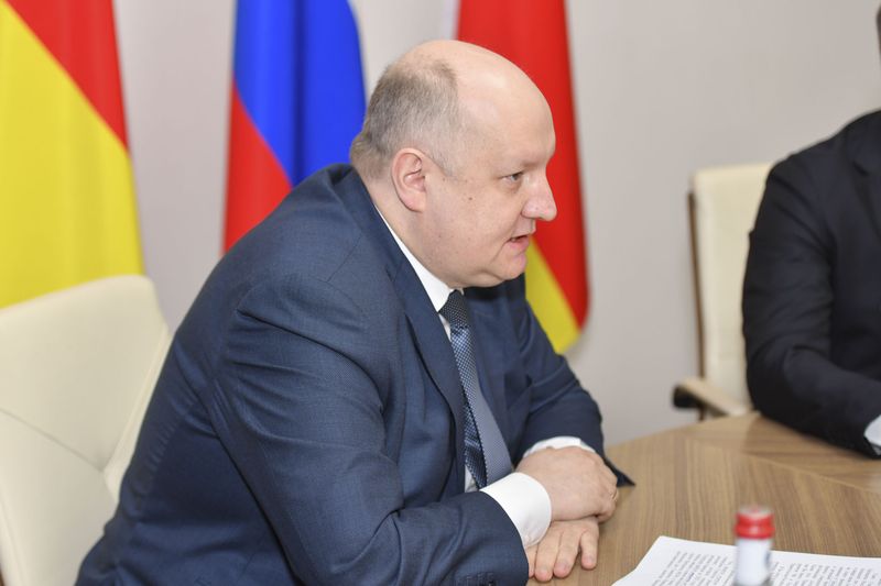 Обновлённую госпрограмму развития СКФО рассмотрели на заседании Совета при полномочном представителе Президента РФ в СКФО