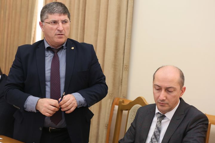 Гаджимагомед Гусейнов провёл заседание проектных комитетов по реализации нацпроектов