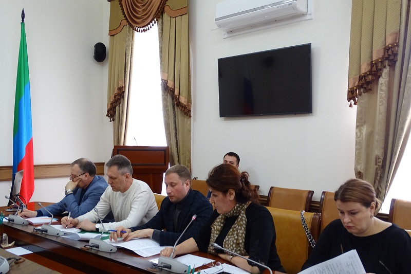 Артём Здунов держит на контроле ситуацию в Хасавюрте