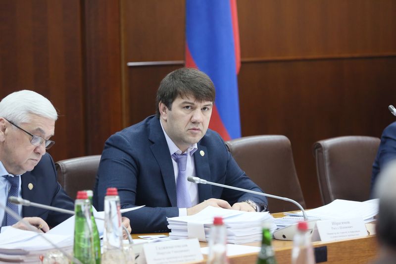 Артём Здунов принял участие в заседании коллегии Министерства по земельным и имущественным отношениям РД